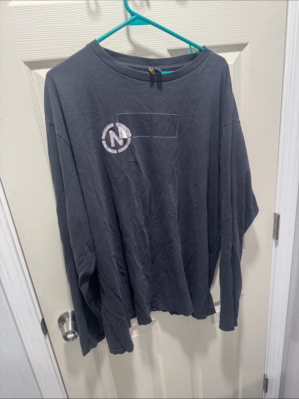 Nautica Men's Long-Sleeve Tee in Charcoal with Logo